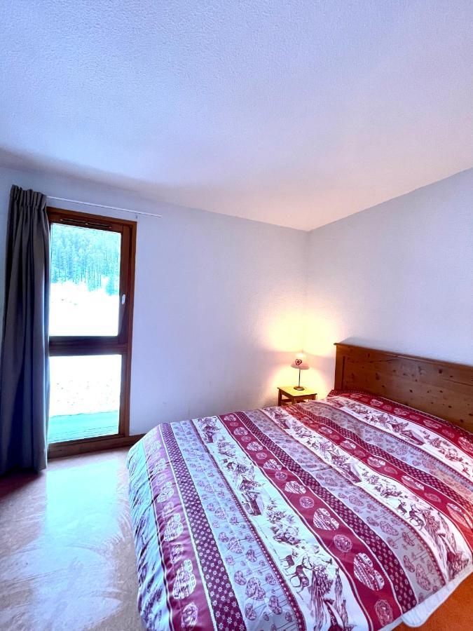Chalet Vars 8 A 10 Personnes, Proche Des Pistes Екстер'єр фото