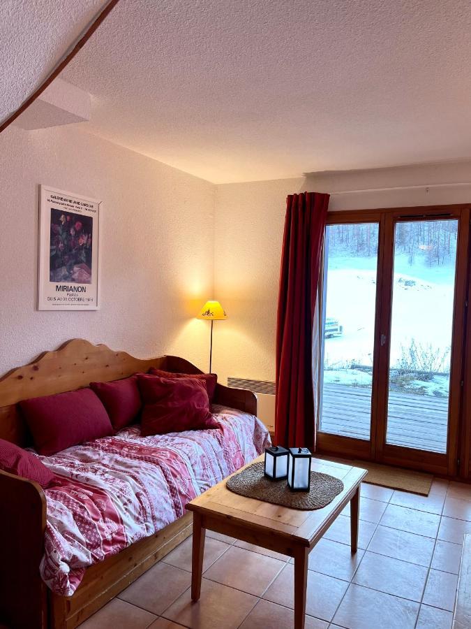 Chalet Vars 8 A 10 Personnes, Proche Des Pistes Екстер'єр фото